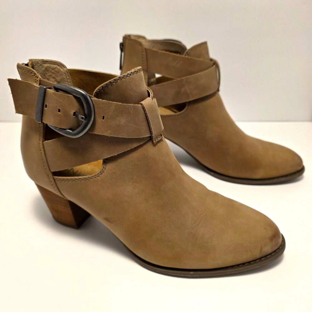 Vionic Rory Suede Ankle Bootie Size 9.5